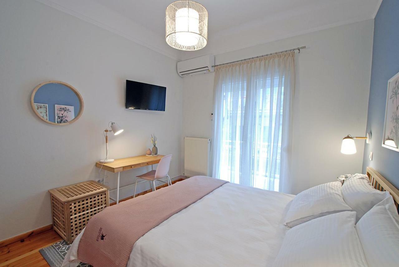 Large, Sunny, Modern Apartment Fully Renovated, Next To Agia Sofia テッサロニキ エクステリア 写真
